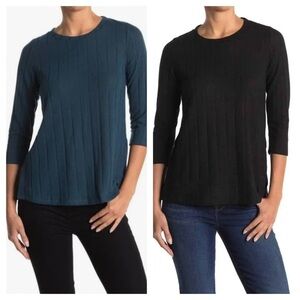Bobeau Wide Ribbed Three Quarter Sleeve Blouse/Sweater Black & Blue